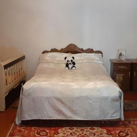 Guest House Otilia Guiumri Exterior foto